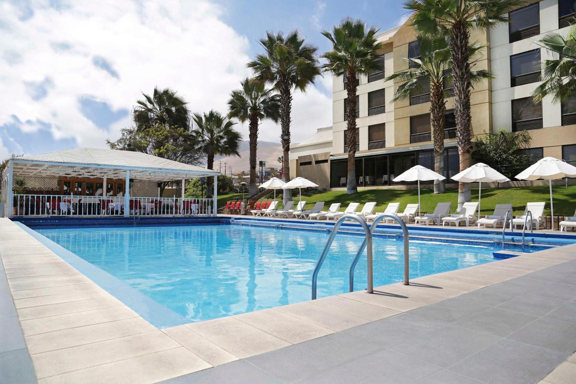Nh Iquique Costa Hotel Exterior foto